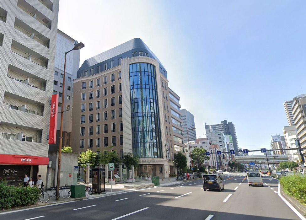 谷町四丁目延べ床面積5000m²超の大型オフィス